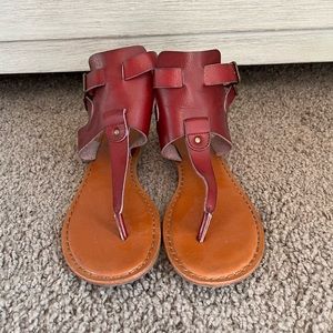 Womens size 8- AMERICAN EAGLE SANDAL
